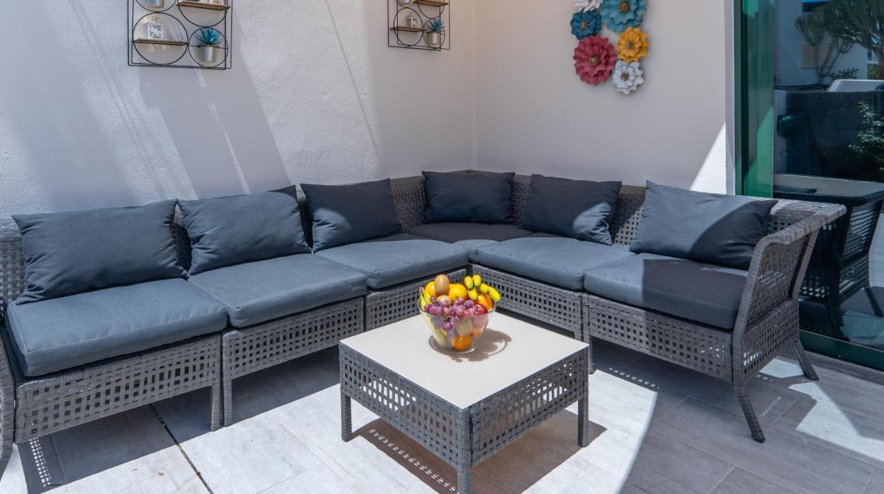 Luxury Casa Playa Roca Bord De Mer Costa Teguise Esterno foto