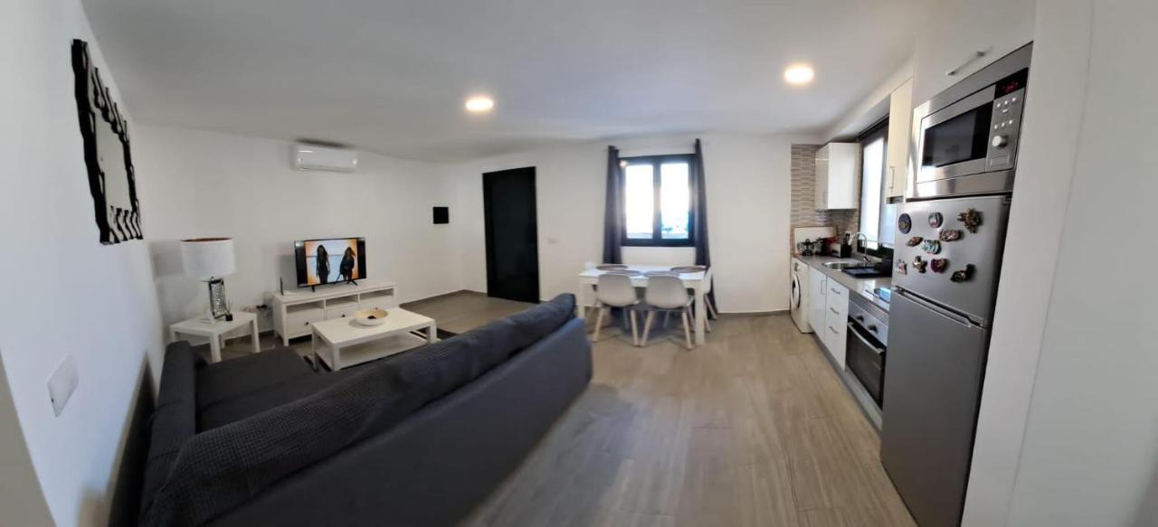 Luxury Casa Playa Roca Bord De Mer Costa Teguise Esterno foto