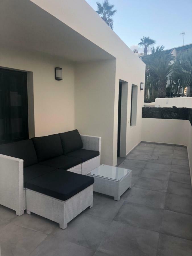 Luxury Casa Playa Roca Bord De Mer Costa Teguise Esterno foto